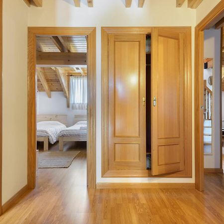 Atico Abuhardillado I Aire Acondicionado L Centrico L Garaje L Trastero I Wifi Apartment Biescas  Ngoại thất bức ảnh